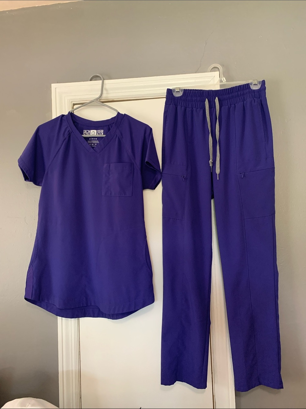WonderWink Purple Scrub Top and Pants Set